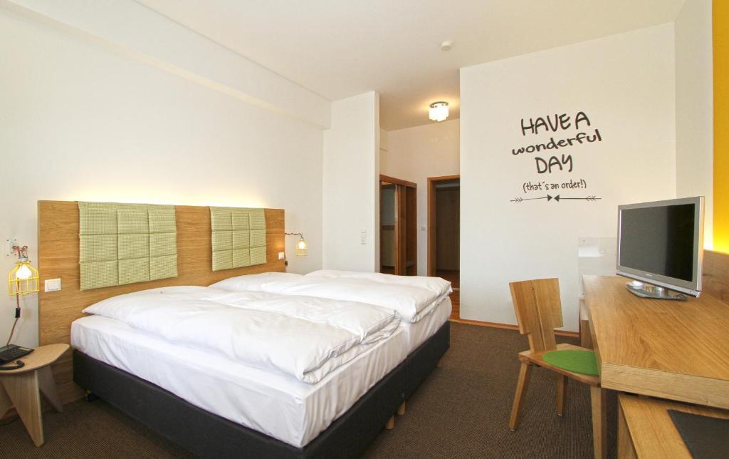 Hotel Gut Schwaige Ebenhausen Стая снимка