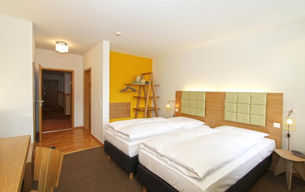 Hotel Gut Schwaige Ebenhausen Стая снимка